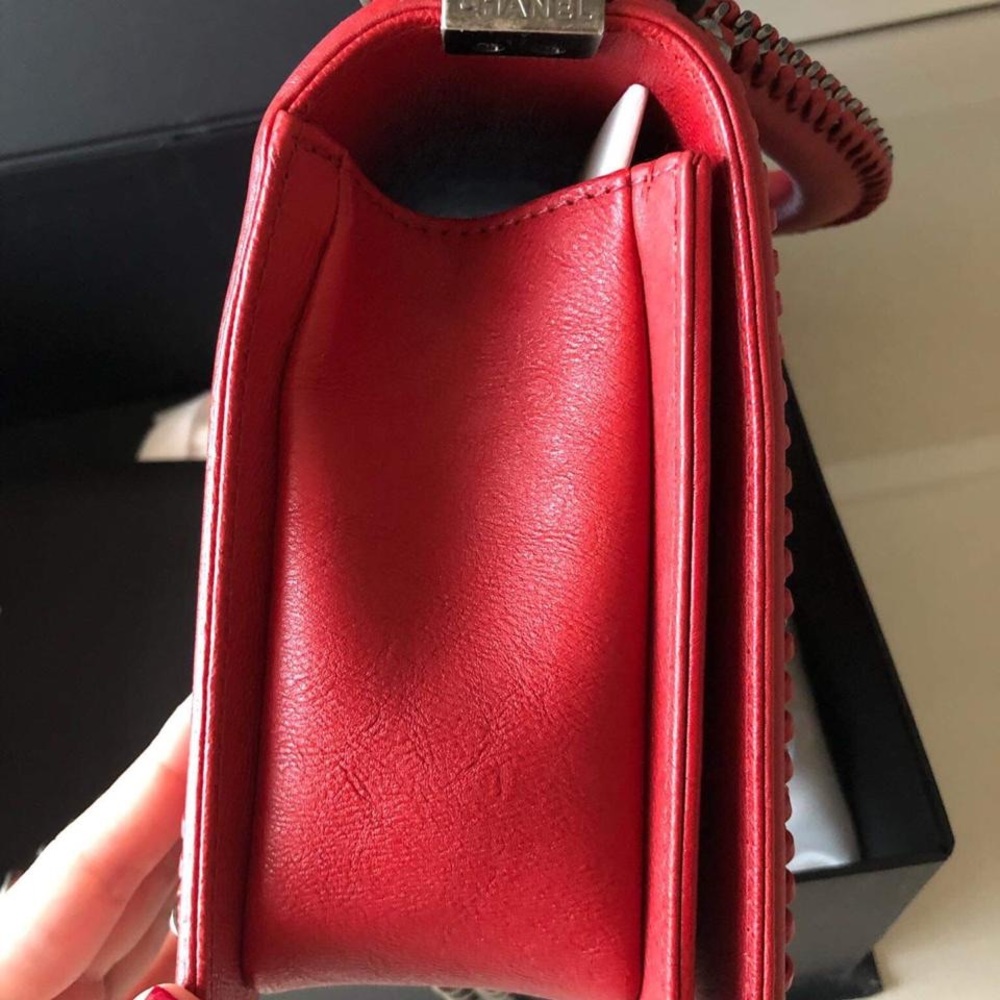 Chanel New Medium with top handle Le boy Bag - Picture 7 of 8